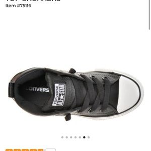 Like new Black leather high top Converse